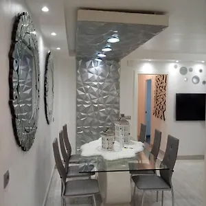  Apartamento Emirato