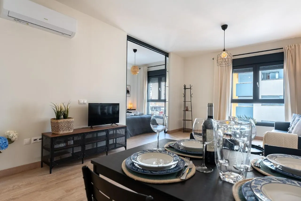 Apartment Malagasuite Comfortable Home 4